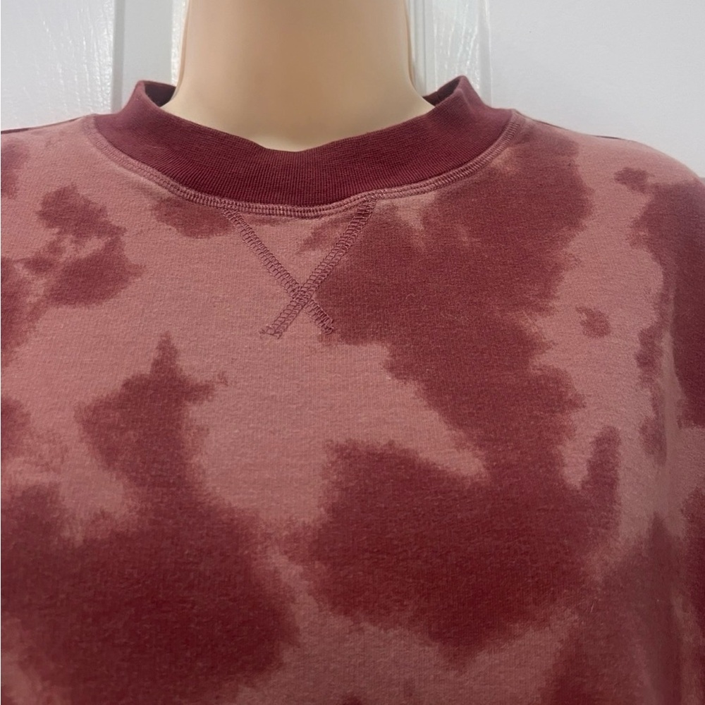 Varley Erwin Sweatshirt Deep Rose Tie-Dye -
Small Casual - EUC - Picture 3 of 13